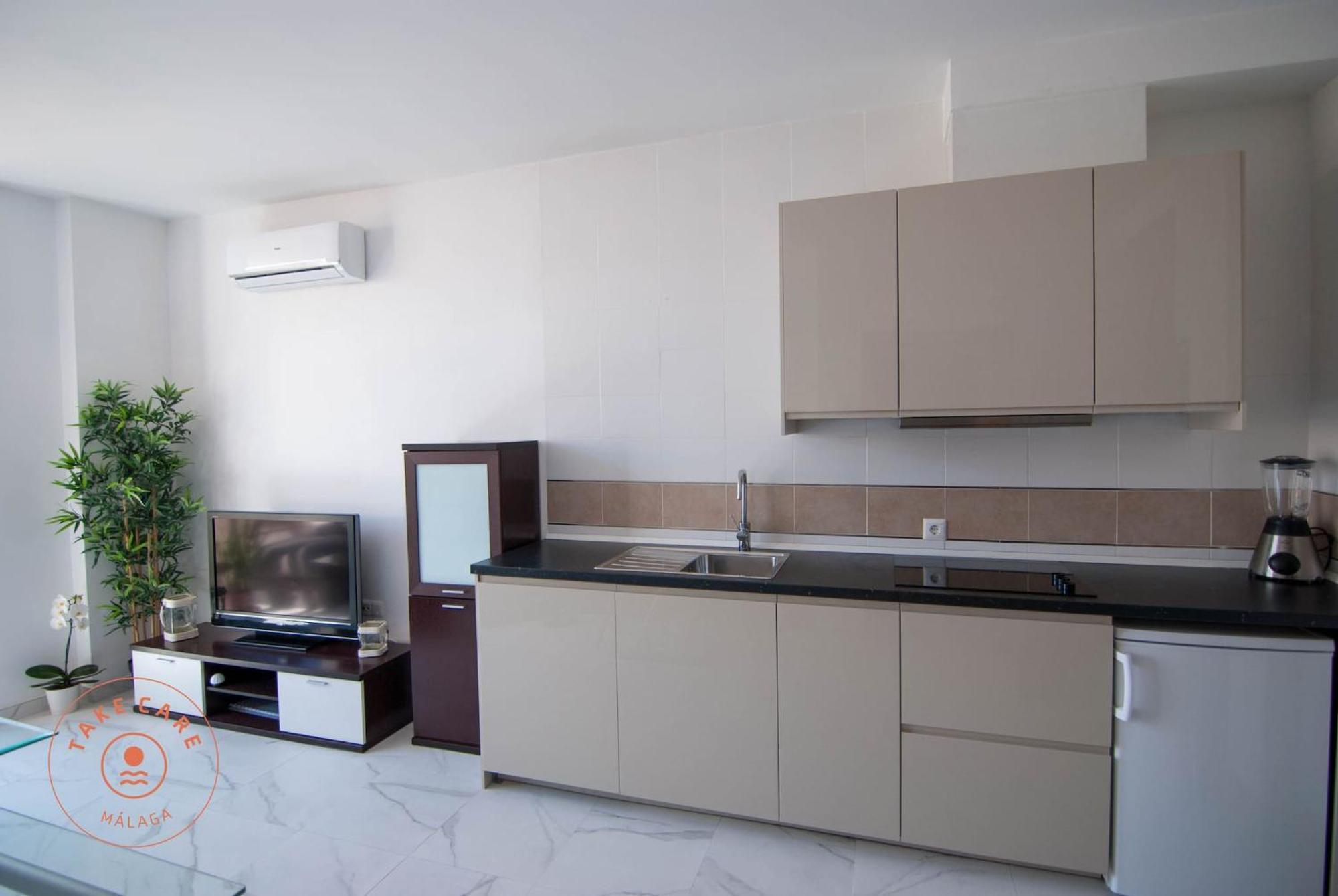 Apartment With Terrace In Malaga Center - Tcm Exterior photo