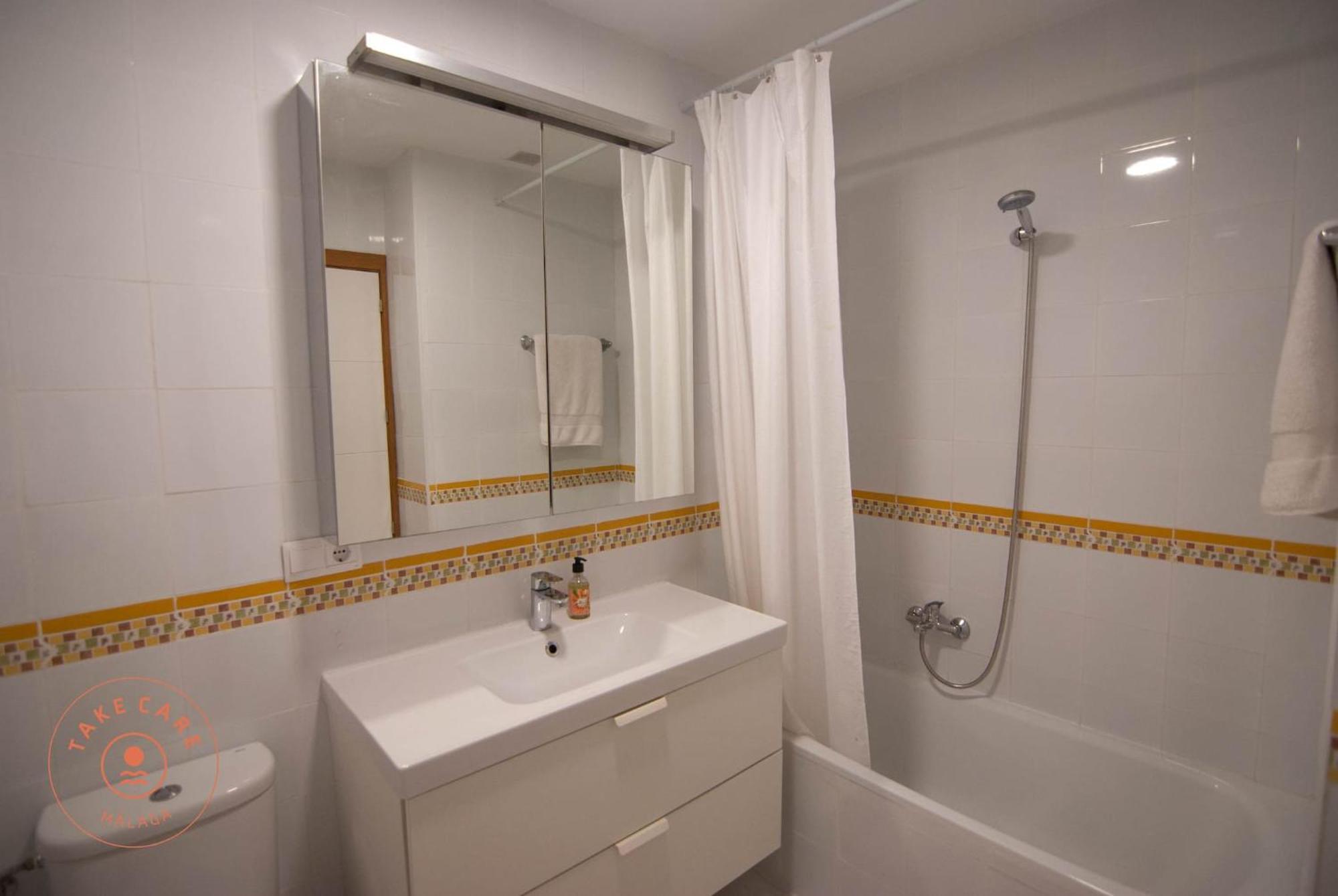 Apartment With Terrace In Malaga Center - Tcm Exterior photo